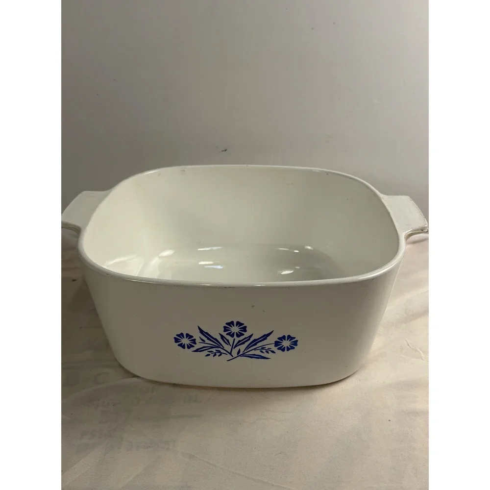 Vintage Corning Ware Blue Cornflower 4 Quart Casserole Dish P-84-B Made in USA